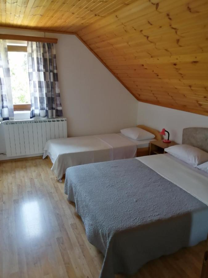 Guesthouse Zafran Smoljanac Kültér fotó